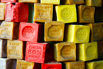 traditional french Marseille's soap-with text perfume Marseille's soap,80% vegetal oil,300 gram,soap factory 