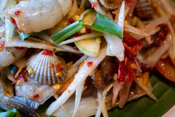 Papaya Salad with Fried Chicken