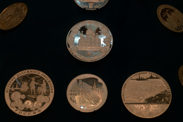 Золотые монеты. Музей центрального Банка России.