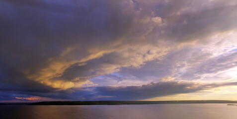 DCIM\100MEDIA\DJI_aerial photo of the big lake in the forest with cumulus clouds0028.JPG