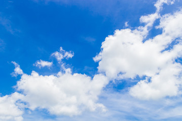 Obraz na płótnie Canvas blue sky and white cloud fluffy
