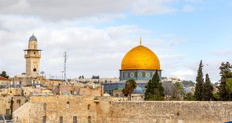 A view of the Temple Mount in Jerusalem, including the Western Wall and the golden Dome of the Rock.