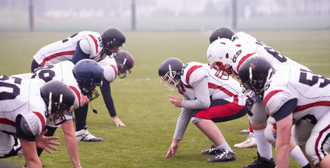 professional american football players ready to start