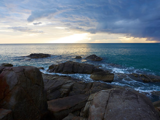 Fototapeta na wymiar beach and rocks, Moo Koh Surin