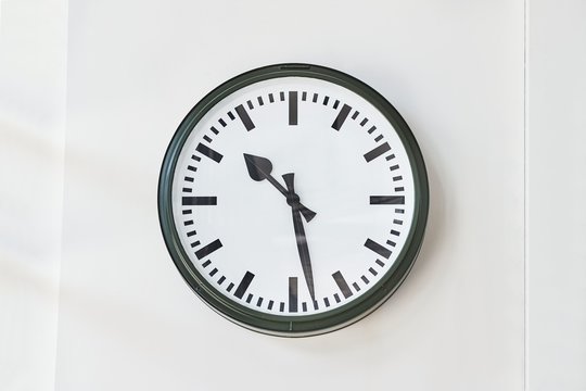 Analogue clock on a railway station