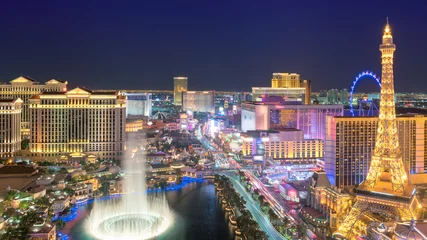 Foto op Canvas Las Vegas-strip zoals & 39 s nachts te zien © lucky-photo