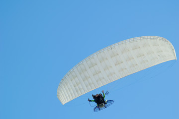  flying high on  Paraglider 