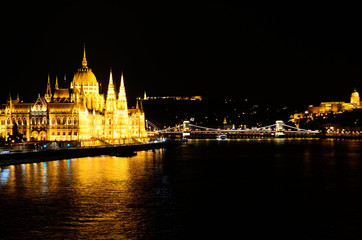 Fototapeta premium budapest by night