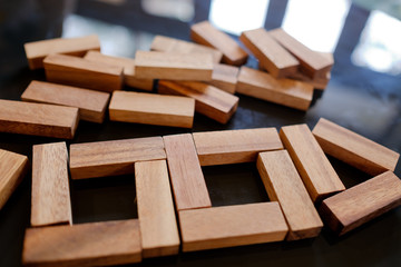 building wood blocks, plan and strategy