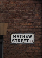 Fototapeta na wymiar Mathew Street street scene and Wall of Fame Liverpool