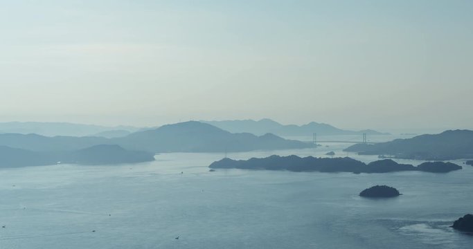 瀬戸内のタイムラプス映像（広島県筆影山から因島、向島、佐木島、因島大橋の方向を見た風景）