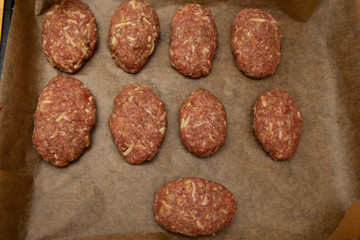  Raw chickpeas from cuts prepared for cooking. Meat family.