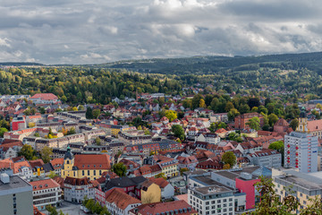 Herbstlicher Tag im farbenfrohen Thüringer Wald - Suhl/Deutschland