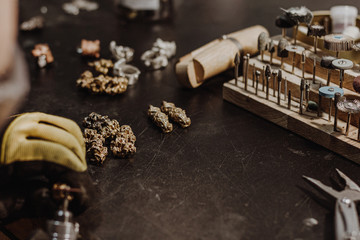 Different nozzles for engraver at jeweler workshop