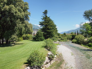 Fototapeta na wymiar Riva del Garda am Gardasee im Trentino 
