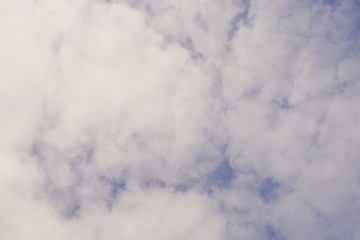 Obraz premium White Clouds on a Blue Sky