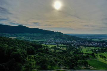 Naklejka premium Felder - Wald - Wiesen - Berge - Landschaft - Luftbild