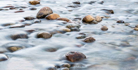 Mono Creek. Long exposure of water flowing over rocks. - 293010766
