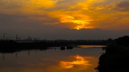 Fototapeta premium sunset on lake