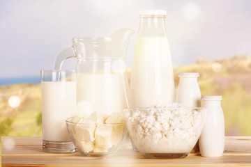 Obraz na płótnie Canvas Glass of milk and Dairy products on