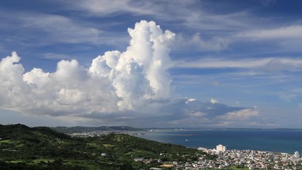 沖縄の海と積乱雲　タイムラプス