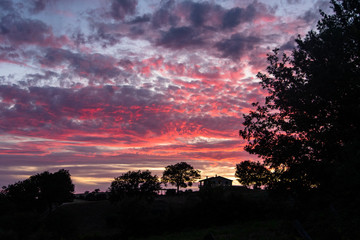 cielo al tramonto, maremma toscana