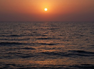 Fototapeta premium abstract, autumn, background, blue, bright, calm, cloudy, coast, coastline, color, colorful, dawn, daylight, dramatic, dusk, evening, golden, heaven, horizon, landscape, light, magic, magical, morning
