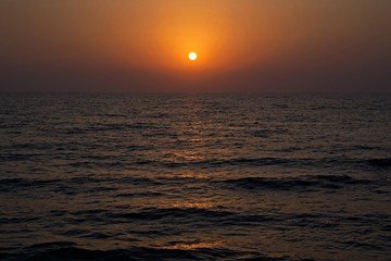 Fototapeta premium abstract, autumn, background, blue, bright, calm, cloudy, coast, coastline, color, colorful, dawn, daylight, dramatic, dusk, evening, golden, heaven, horizon, landscape, light, magic, magical, morning