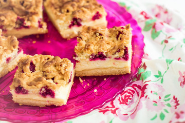 kruche ciasto z malinami © dusiowa