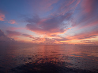 Obraz premium sunset over the sea