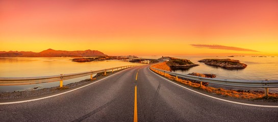 Atlantikstraße in Norwegen - Panorama © RuZi