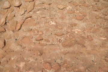 A fragment of the wall is an amphitheater of red sandstone