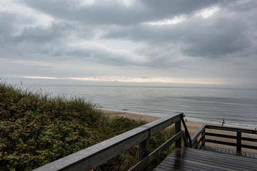 Obraz premium Footpath through dunes