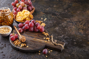 Honey, grapes and nuts