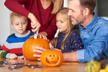 Fototapeta premium Spending Halloween with whole family