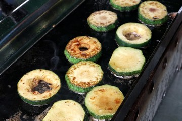 焼きズッキーニ