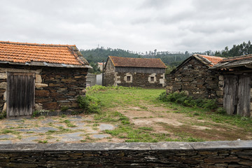 Fototapeta na wymiar Quintandona, schist village