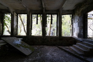 fabrica abandonada