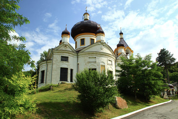 Fototapeta na wymiar church in moldova