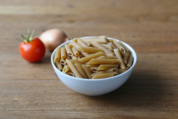 Vollkornpasta Penne mit Gemüse