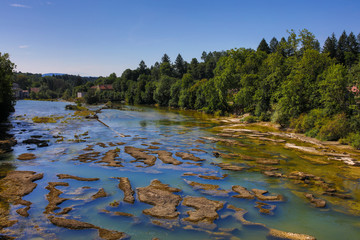 the town of Pont de Poitte