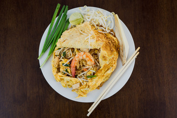 noodle puff,pad thai is thai food style