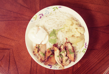  rice noodle food asian with fried chicken