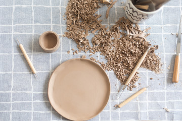 clay pottery workshop, the process of making ceramic crockery