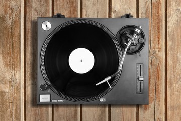 Turntable.