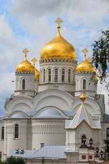 Fototapeta na wymiar Transfiguration cathedral of Holy Trinity-Saint Seraphim-Diveyevo Monastery in Diveyevo, Russia