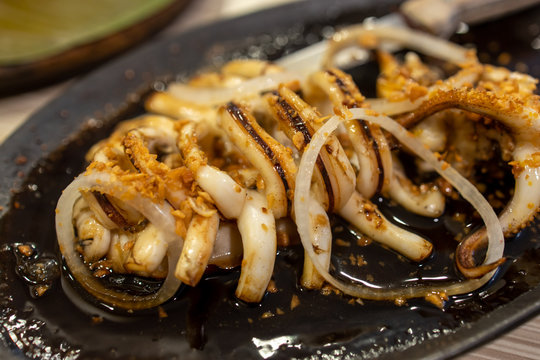 Filipino popular food - Inihaw na Pusit