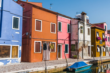 Fototapeta na wymiar Colored houses on Burano island
