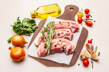 Raw pork belly with rind, peritoneum meat