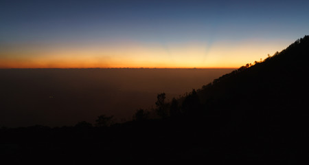 Obraz premium Amazing Sunrise on on the mountain Ijen Java ,Indonesia.